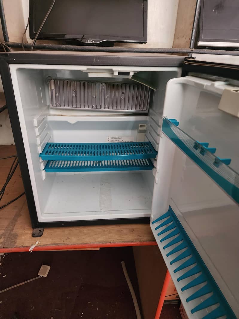 refrigerators mini 03367094346 1