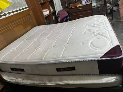 Alizey mattress