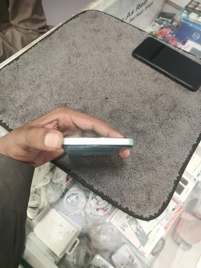 One Plus Nord N20 SE