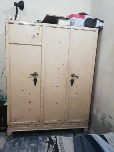 3 Door Order Made Almari / Wardrobe – Spacious & Strong.