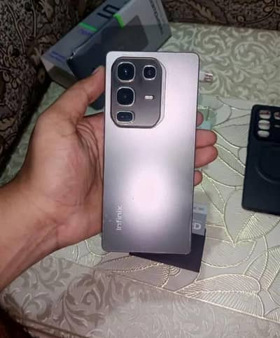 Infinix Note 50