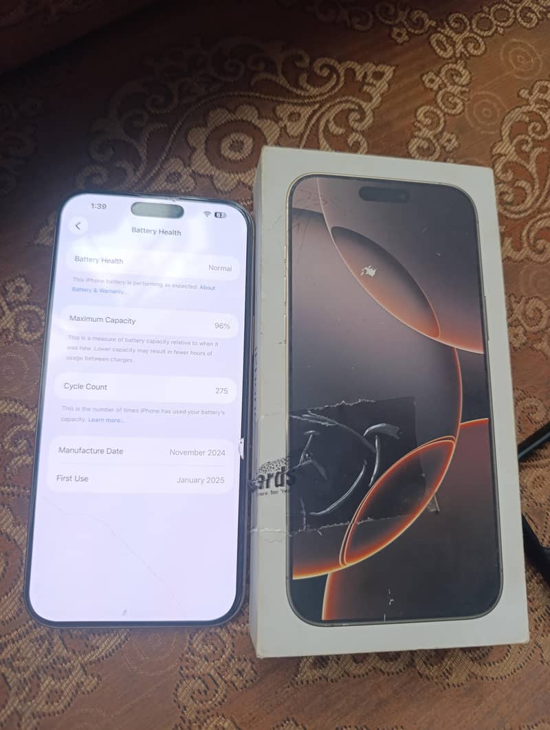 Apple iPhone 16 Pro Max 2
