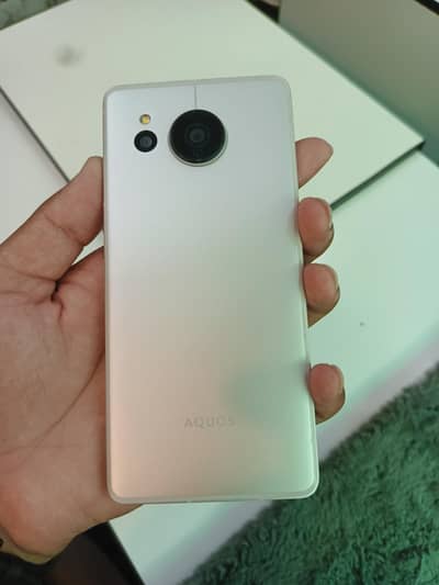 Aquos sence 7 plus