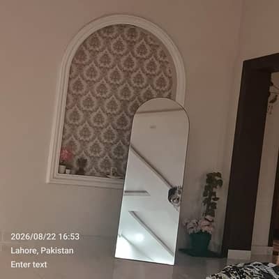 standing mirror