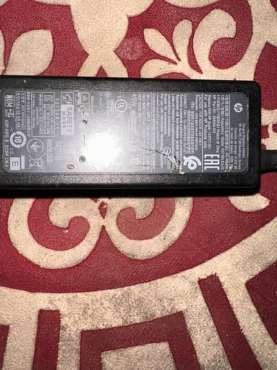 Adapter HP Laptop 19.5/19 volt 3.4 amp****0300*4359**309