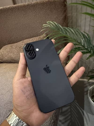 iPhone 16 Jv