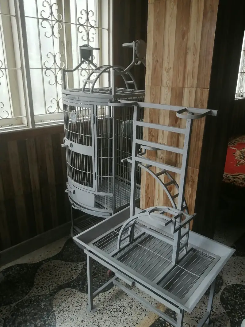 heavy duty cage — photo 2