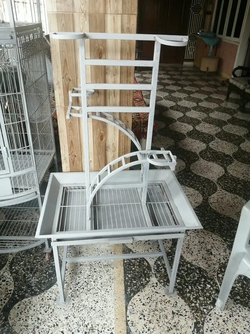 heavy duty cage — photo 3