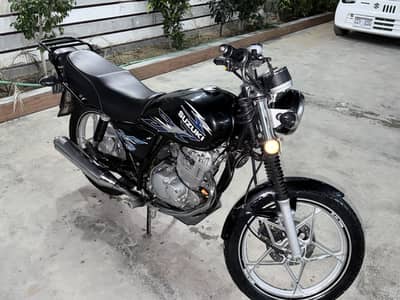 Suzuki gs 150