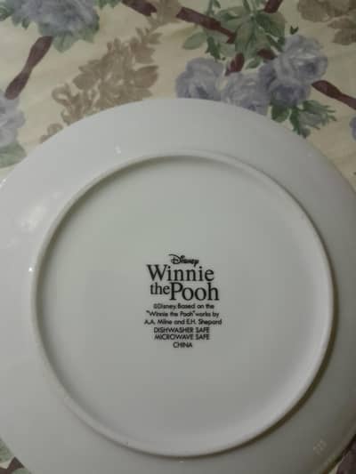 Disney Winnie the Pooh- quarter plates