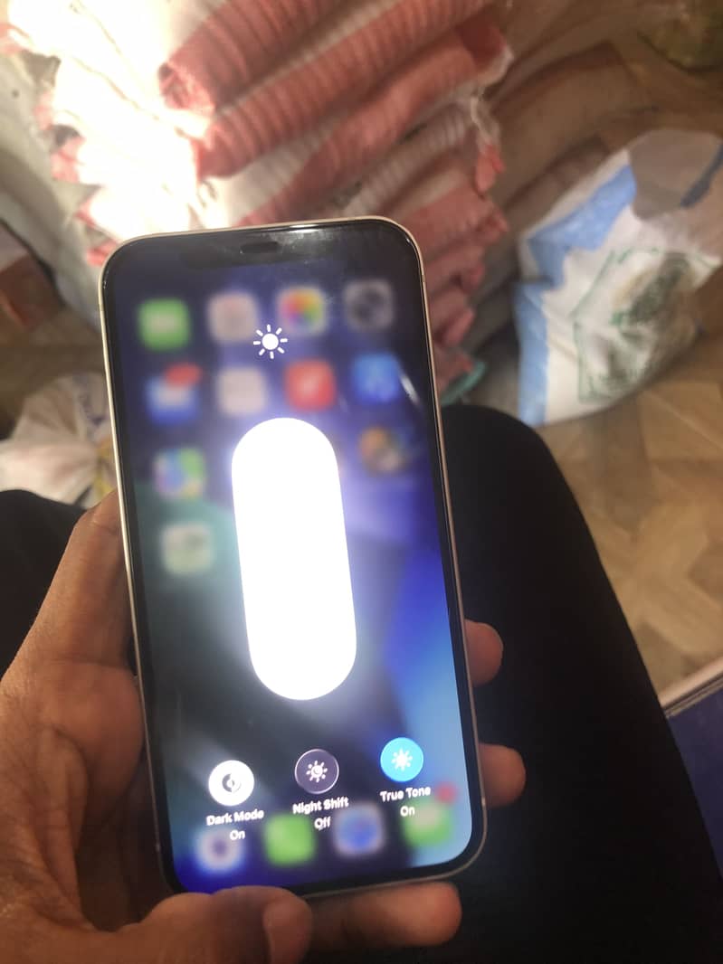 Apple iPhone 12 5