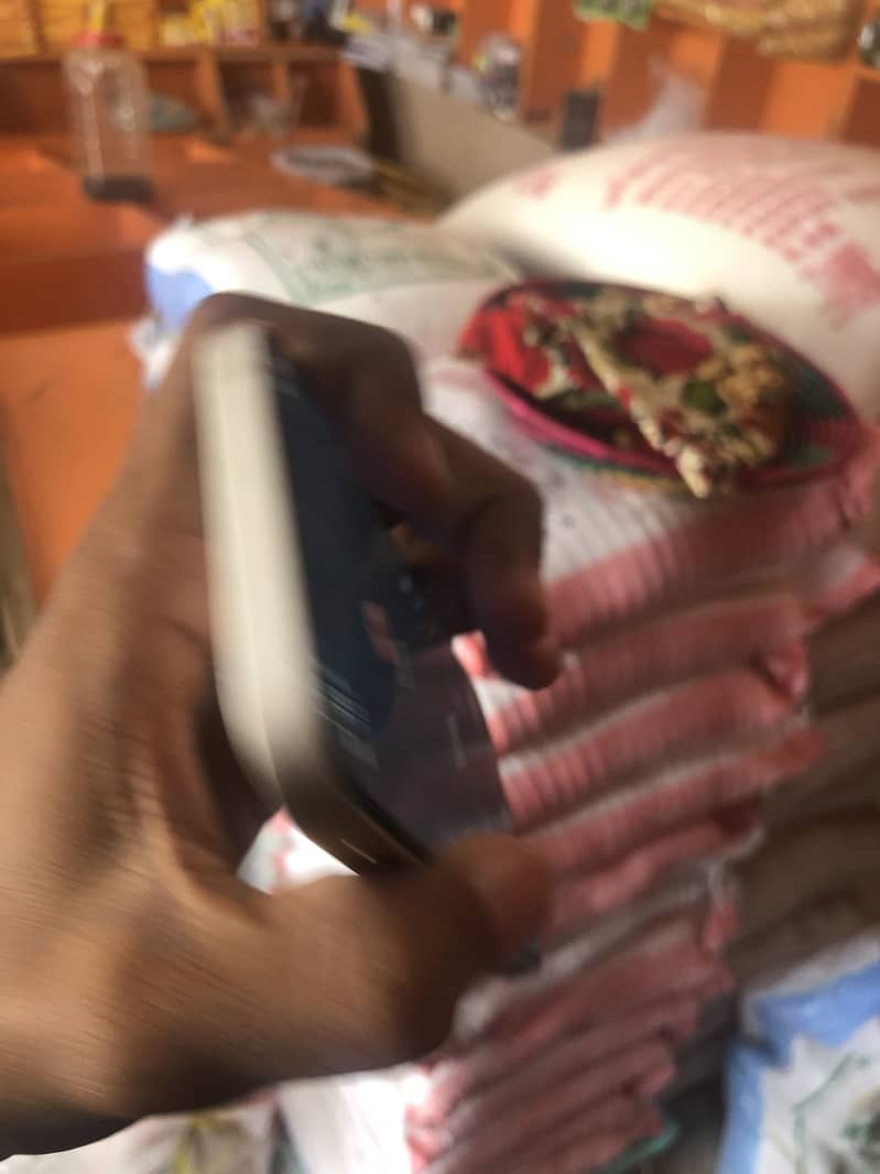 Apple iPhone 12 7