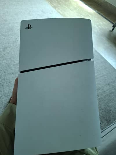 PS5 Slim Disc Edition