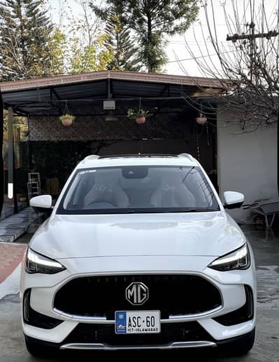 MG HS 2025