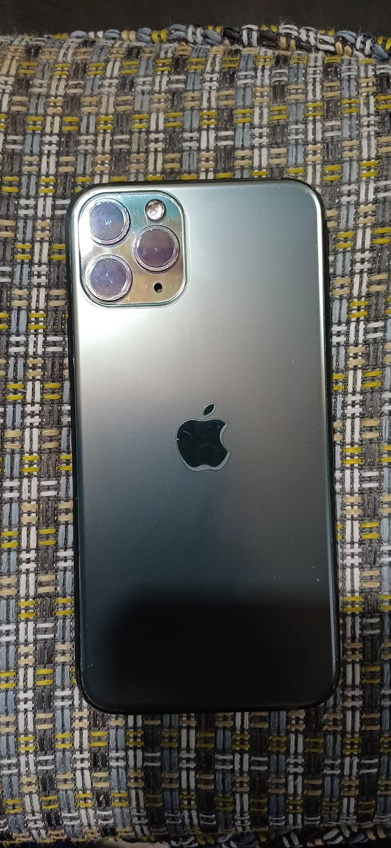 Apple iPhone 11 Pro 1