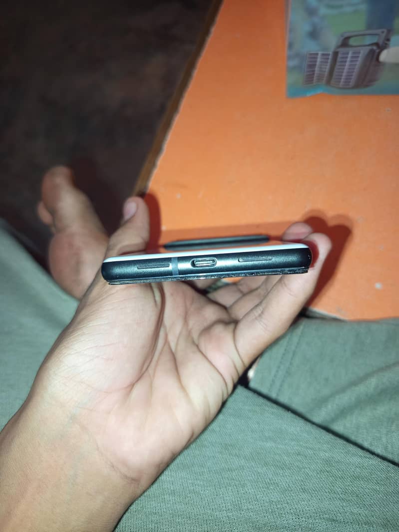 Google Pixel 6 3
