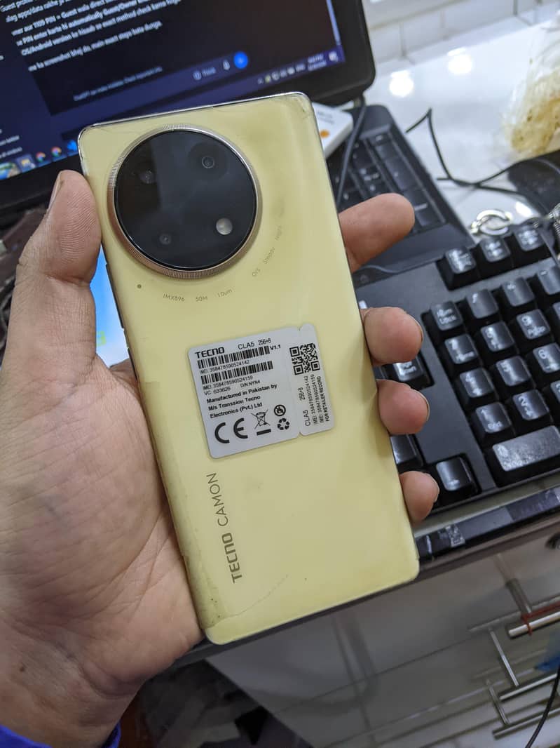 Tecno CAMON 30S 1
