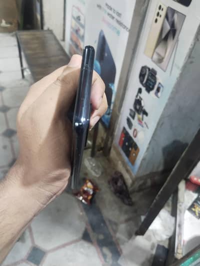 Samsung Mobile S20 FE