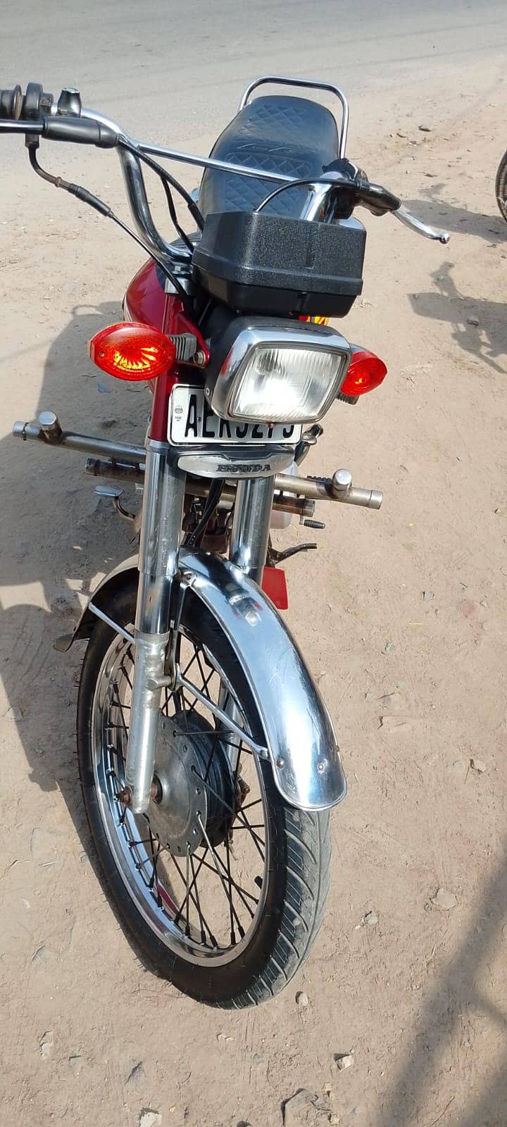 برائے فروخت 6