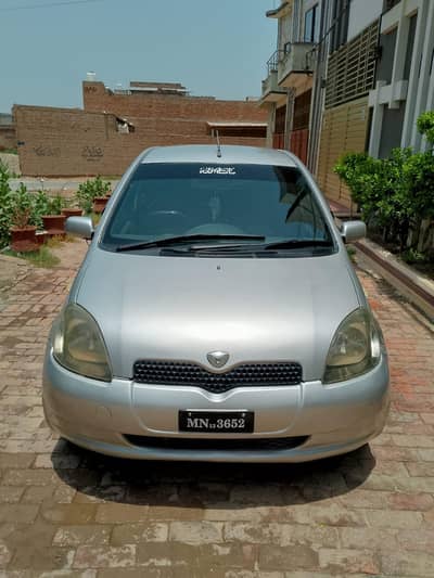 Toyota Vitz 1999