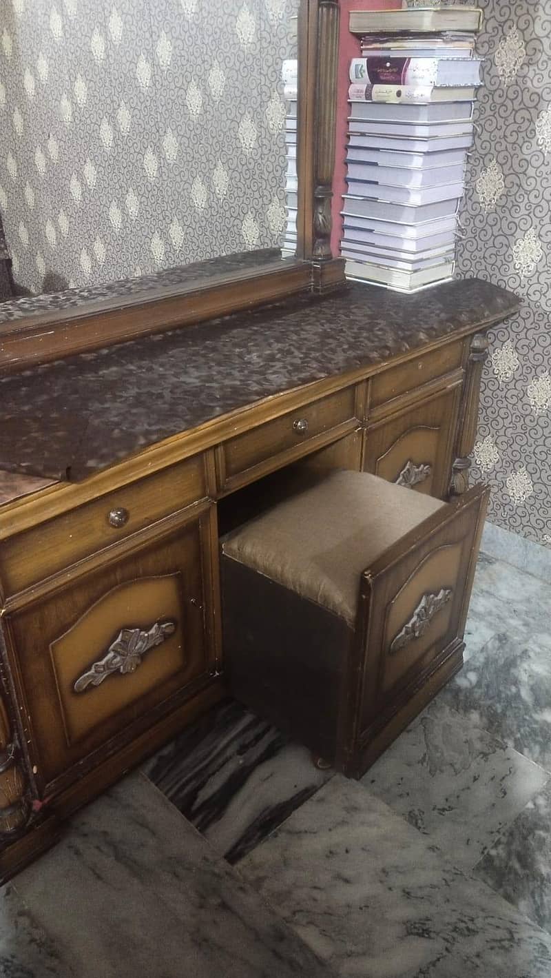 bed side table or dressing 7