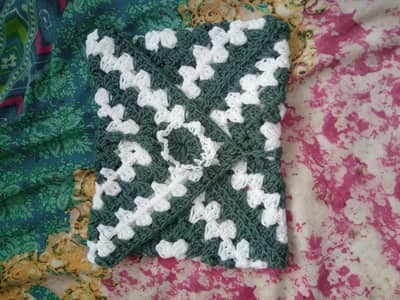 crochet Quran pak cover
