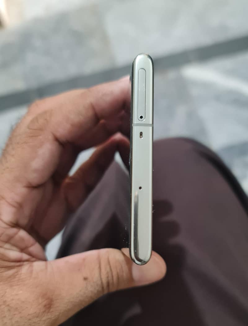 Samsung Mobile Note 10 Plus 1