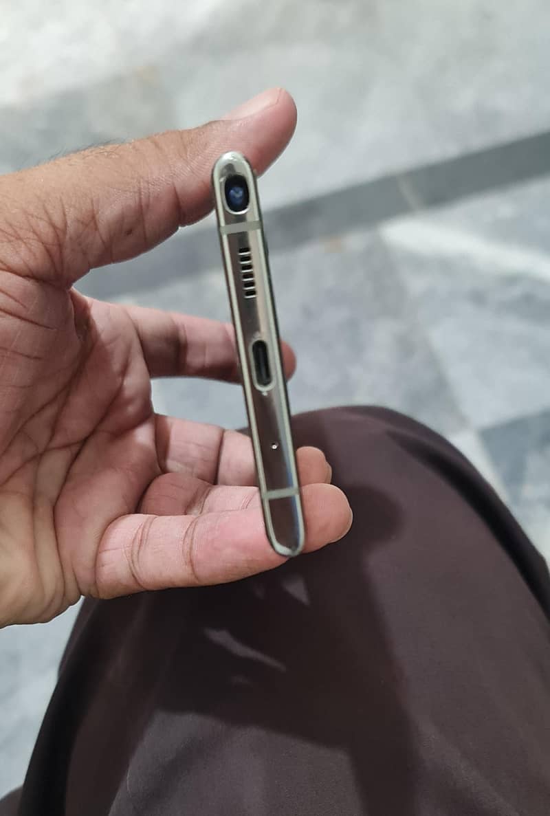 Samsung Mobile Note 10 Plus 2
