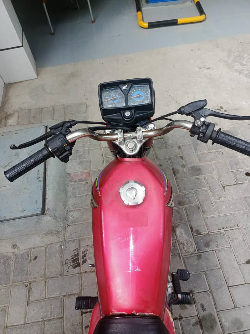 CG 125 4