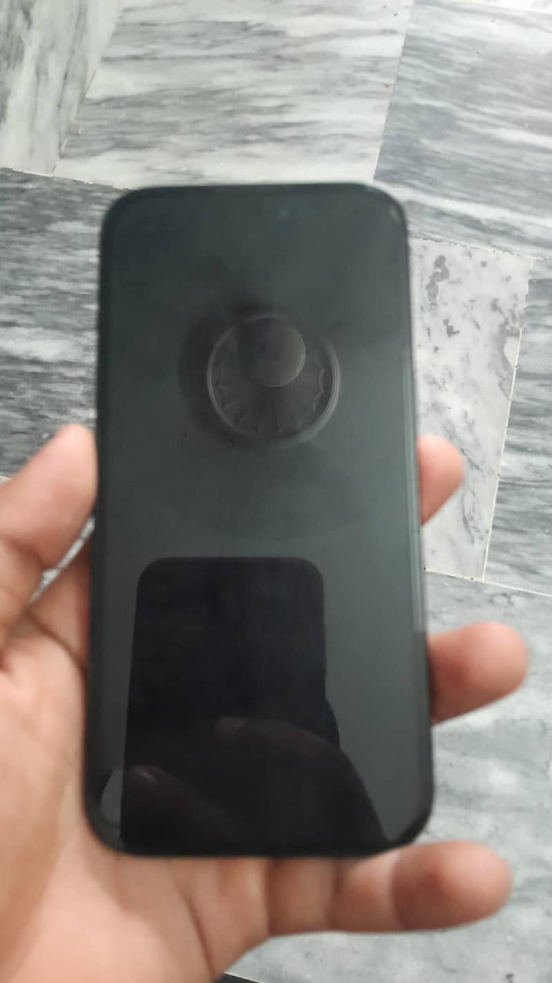 Apple iPhone 15 2
