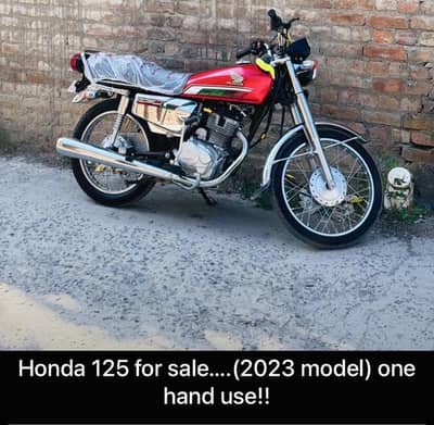 Honda 125 (silver edition)