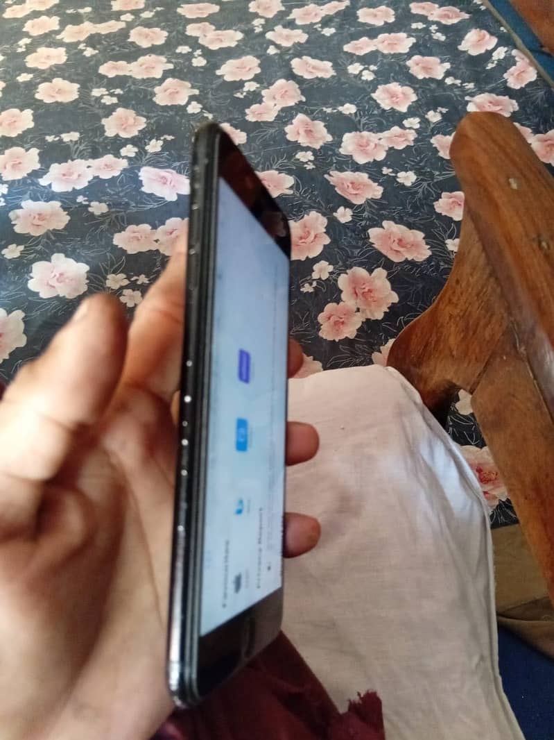Apple iPhone 7 Plus 5