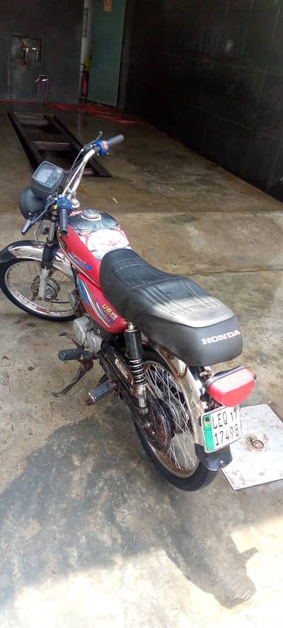 united 70CC