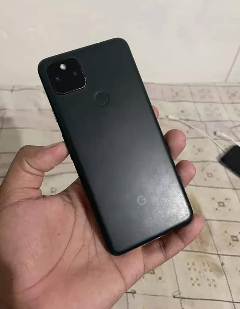 Google Pixel 5a 0
