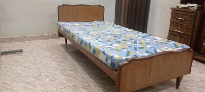 2 single beds