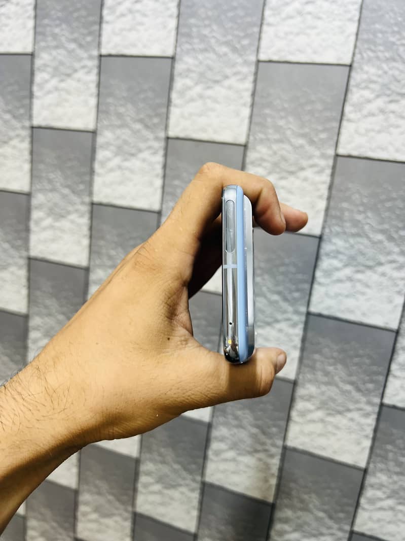 Google Pixel 8 Pro 2
