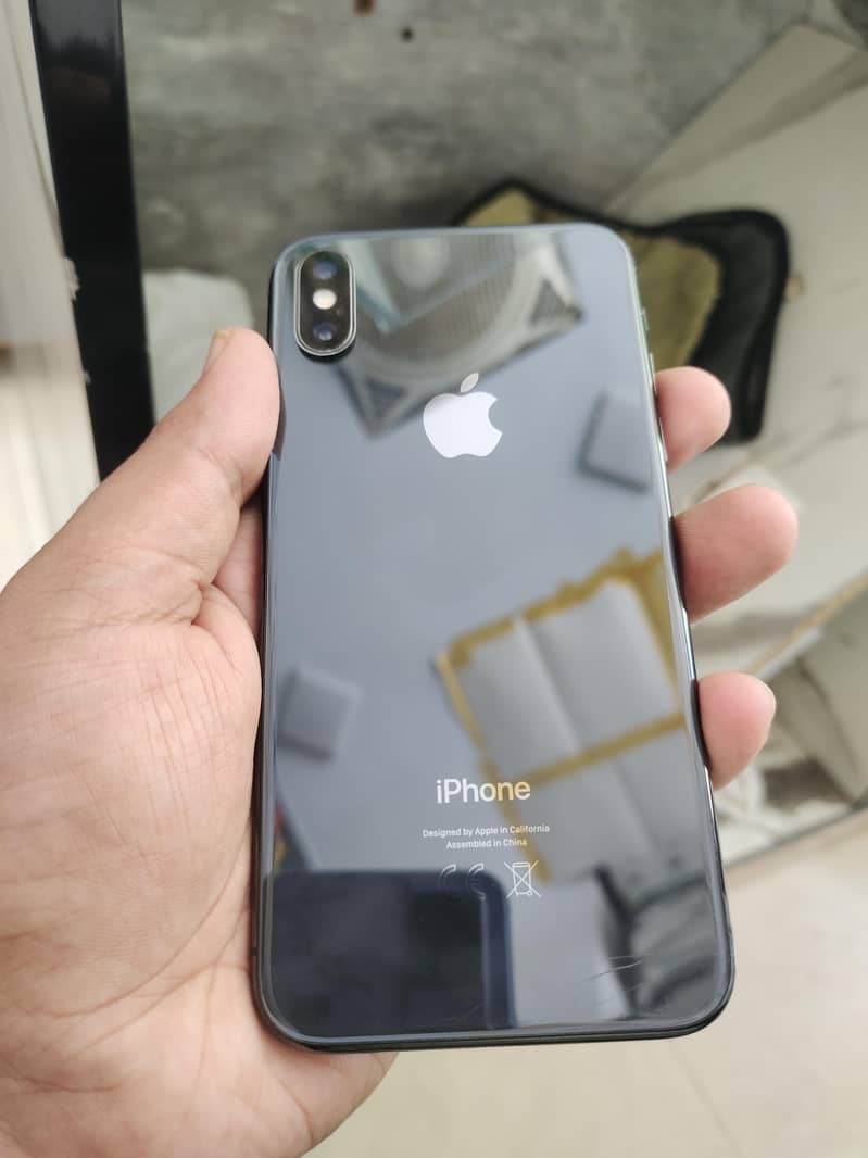 Apple iPhone X 2
