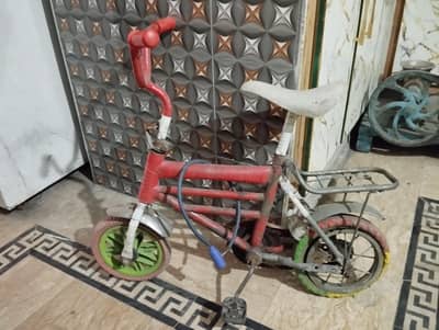 bhecy ki cycle hn