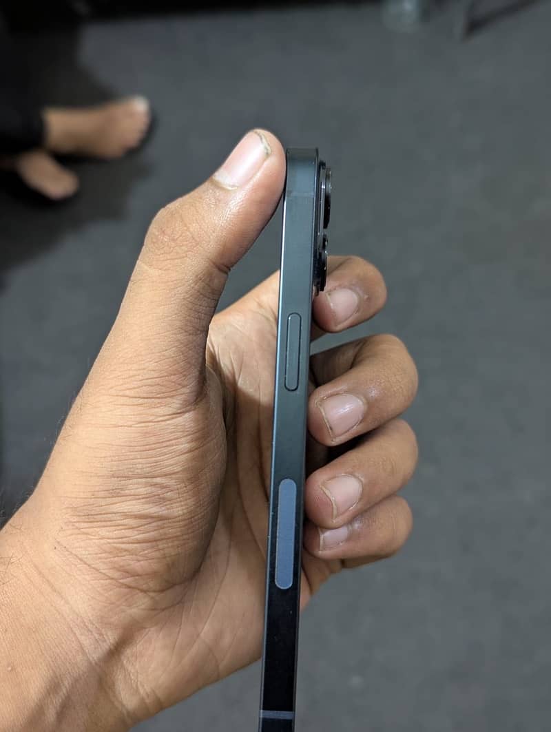 Apple iPhone 14 1