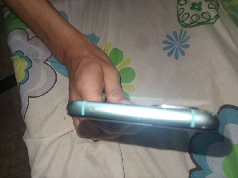 One Plus 8T 6