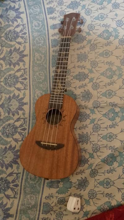 Mercury Concert Mahogany Ukulele – Excellent Condition