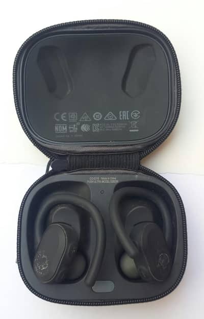 True Wireless Earbuds