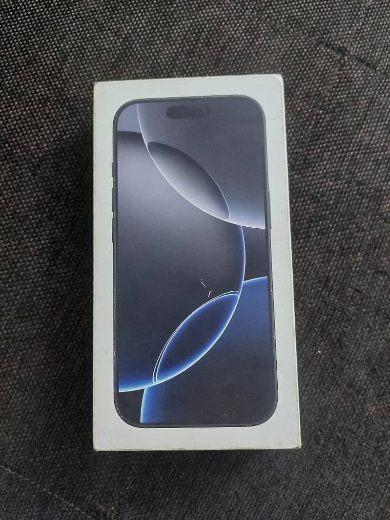 Apple iPhone 16 Pro 2