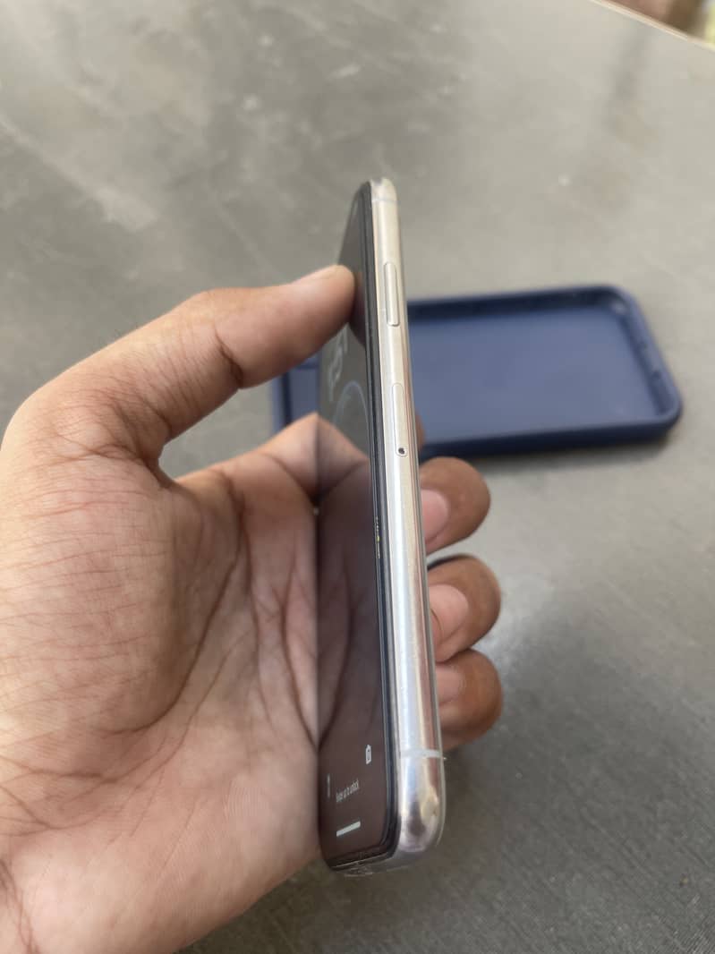 Apple iPhone X 1