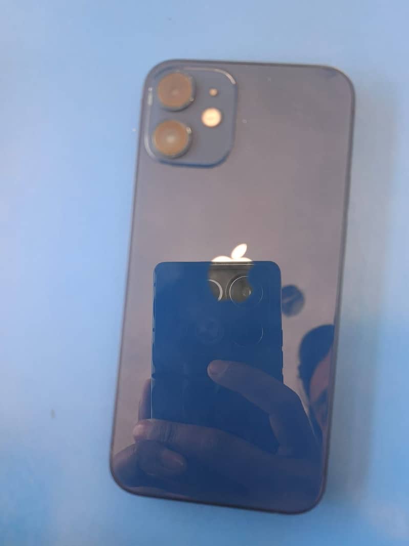 Apple iPhone 12 mini 2
