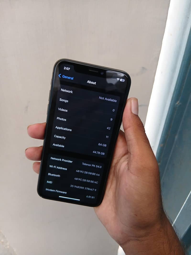 Apple iPhone X 9