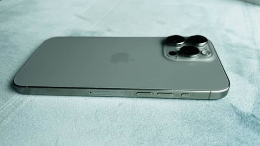 Apple iPhone 15 Pro Max 512gb