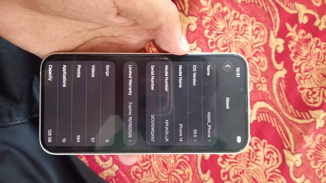 Apple iPhone 14 4