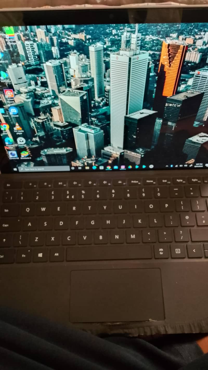 Microsoft surface book pro 2