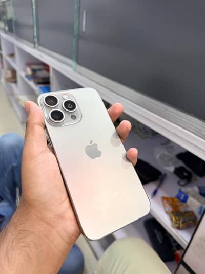 Apple iPhone 15 Pro Max 256 GB NATURAL COLOR